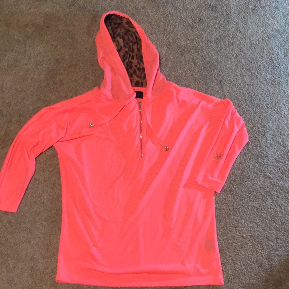 Pullover sweater
